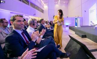El arquitecto Hermann Kaufmann anima al sector de la construcción a apostar por la prefabricación puntera en un acto celebrado en la Cidade da Cultura.