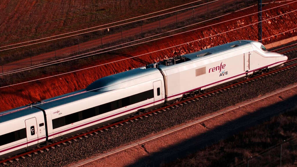 Imagen de archivo de un tren AVE de Renfe