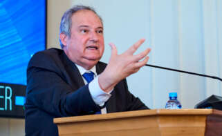El ministro de Industria y Turismo, Jordi Hereu, clausura el XLII Seminario de APIE