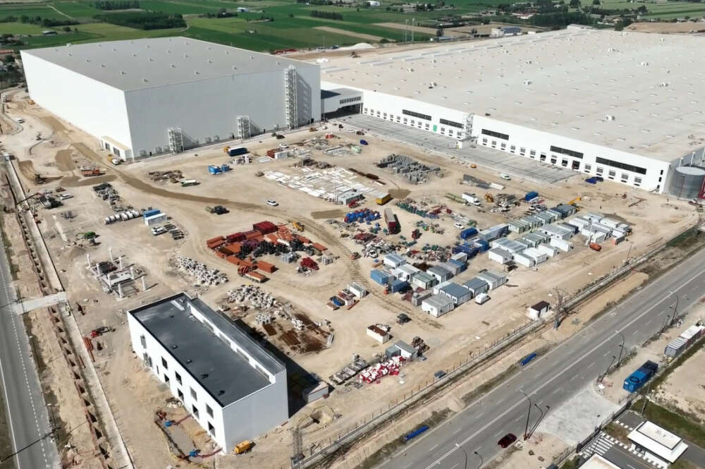 Centro logístico desarrollado por Montepino para Inditex en Malpica (Zaragoza) / Montepino
