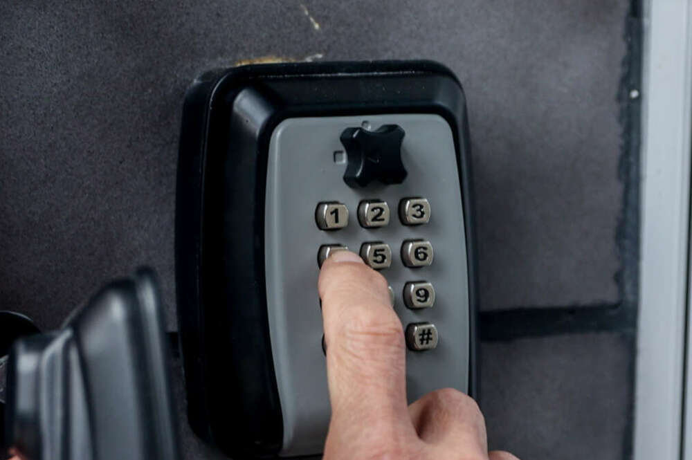 Caja de seguridad de un piso turístico