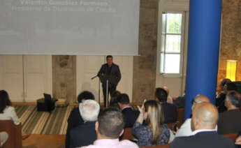 Valentín González Formoso, presidente de la Deputación da Coruña, interviene en la presentación del Atlas Urbano de la Sostenibilidad en Galicia, que se presentó este miércoles en la Fundación Paideia Galiza de A Coruña / EDG
