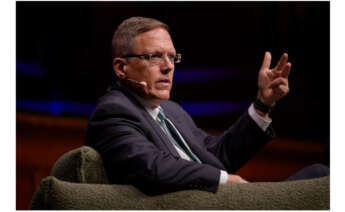 El CEO de Alcoa, Bill Oplinger, en una entrevista en el Melbourne Mining Club / Melbourne Mining Club
