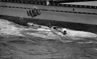 Acción de Greenpeace contra residuos nucleares en 1982