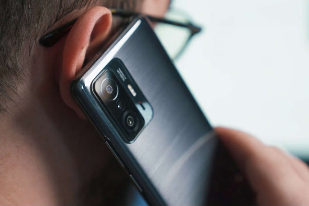 El servicio de móvil de R incluye, sIn coste adicional, llamadas de voz a través de la red 4G gracias a la tecnología VoLTE