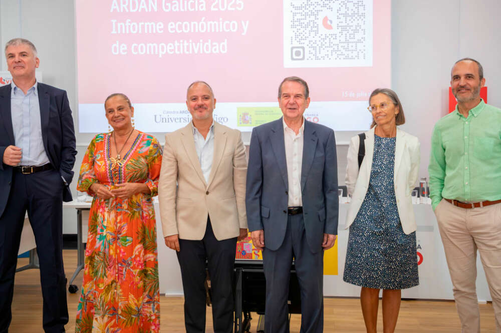 Santiago Lago, Carmela Silva, David Regades, Abel Caballero, Belén Fernández-Feijóo, Miguel Rodríguez Méndez