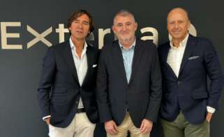 De izquierda a derecha: Pastor López Docampo (CEO de Externa), Fernando J. Duce (director de Externa en Aragón) y Fernando Berdugo (director general de Externa) / Externa