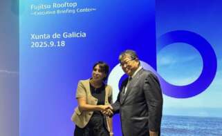 La conselleira de Economía e Industria, María Jesús Lorenzana, se reúne con representantes de Fujitsu en Japón