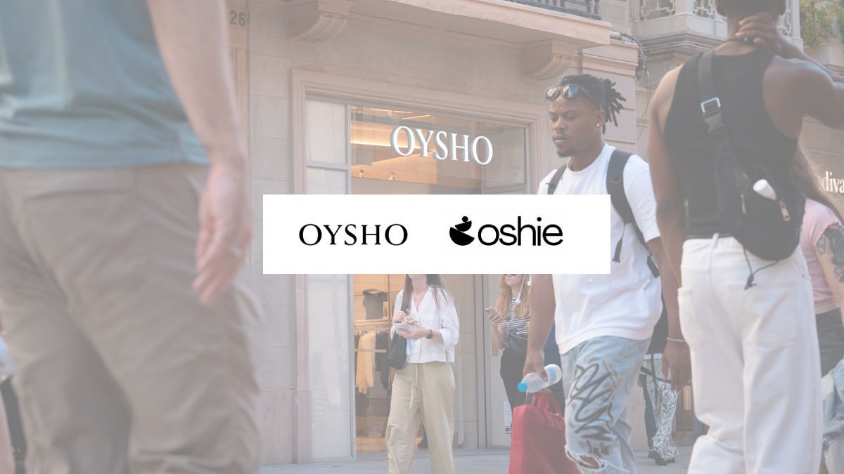 Imagen del exterior de una tienda de Oysho con los logos de Oysho y de Oshie encima