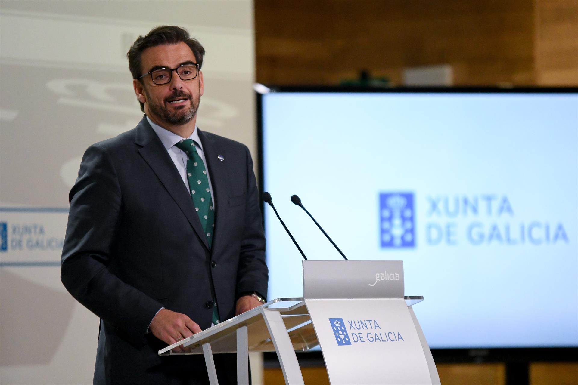 El conselleiro de Presidencia, Xustiza e Deportes, Diego Calvo, en rueda de prensa tras el Consello de la Xunta. - XUNTA