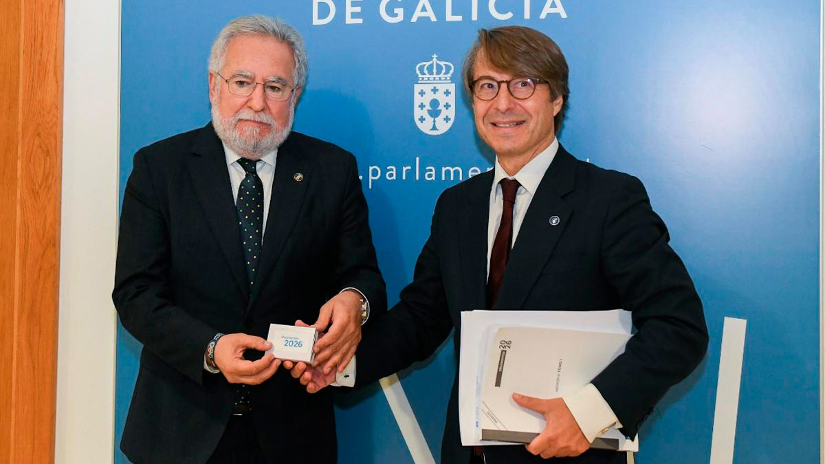 Miguel Ángel Santalices, presidente del Parlamento gallego, y Miguel Corgos, conselleiro de Facenda