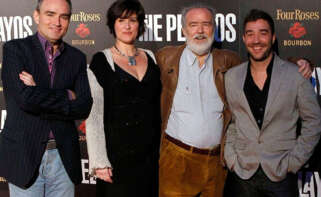 Gonzalo García Pelayo junto a otros miembros de su familia durante la presentación de su película 'The Pelayos'