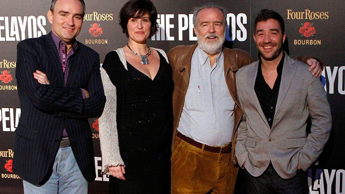 Gonzalo García Pelayo junto a otros miembros de su familia durante la presentación de su película 'The Pelayos'