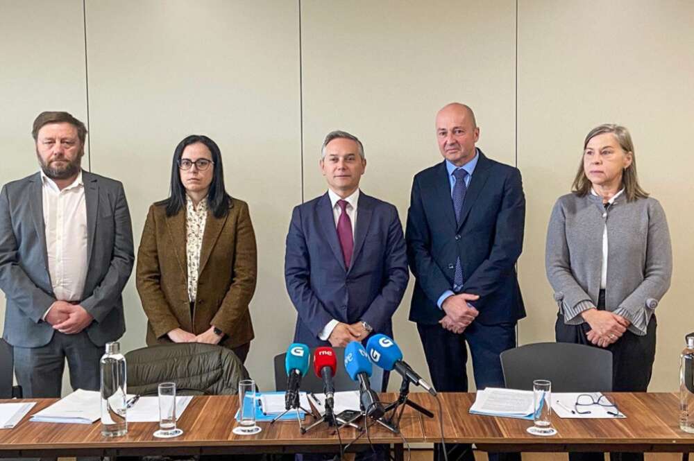 De Izquierda a Derecha_Francisco Quintá, Cruz Casal, Enrique Mallón, Gonzalo de Olabarria y Marina Magán