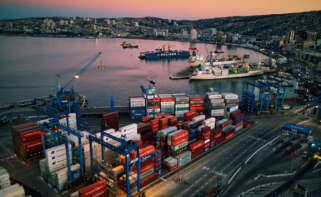 Puerto de Valparaiso en Chile / Wikipedia