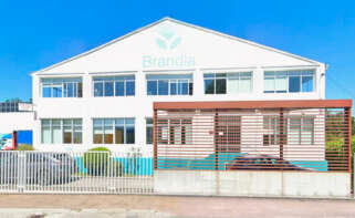 Vista exterior de Papelera Brandi