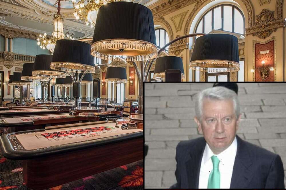 Imagen de archivo de José Collazo, presidente de Grupo Comar, con una imagen de la sala de Gran Vía, casino apéndice del de Aranjuez.