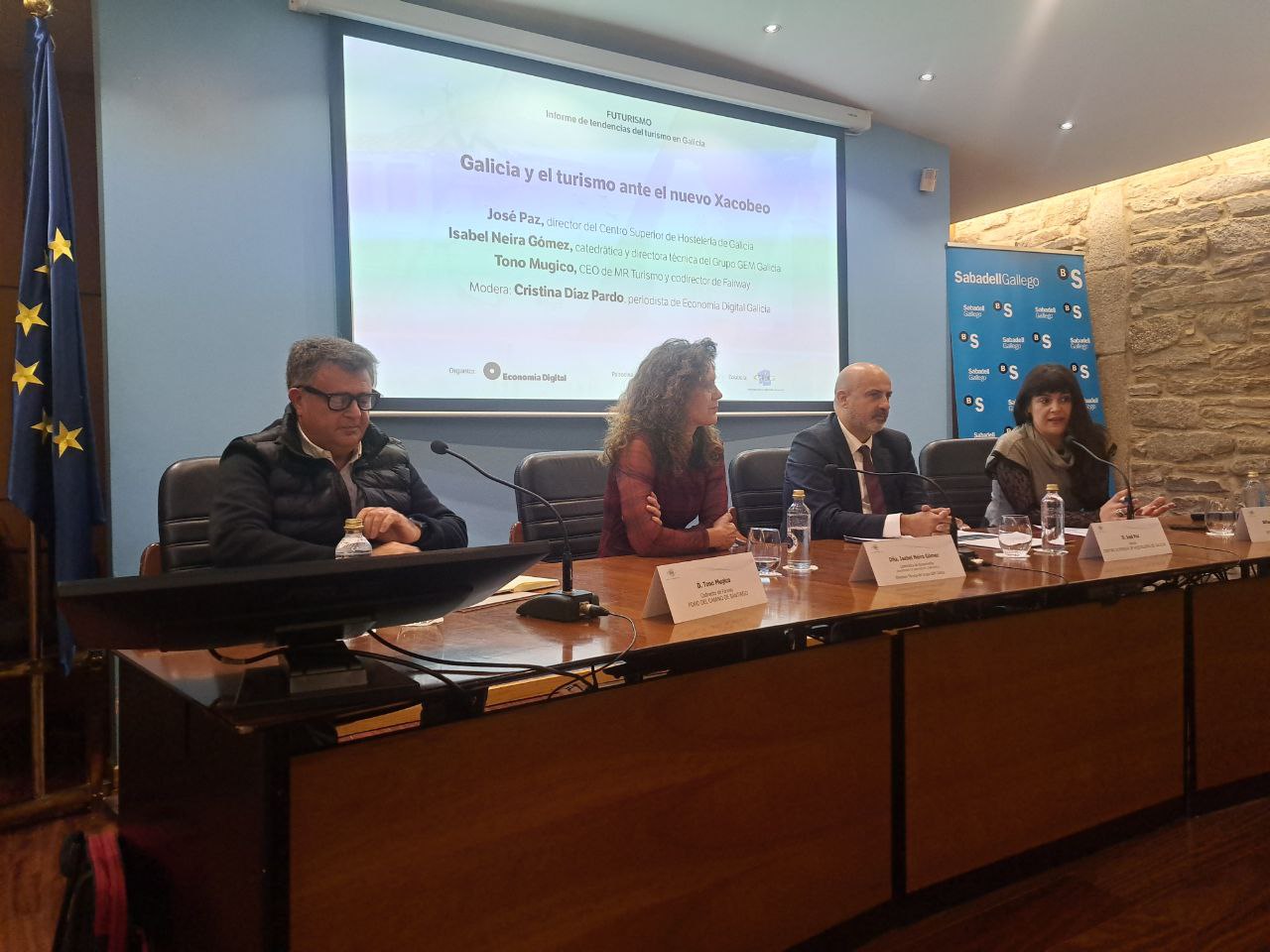 La industria turística abraza la revolución de la IA y ya piensa en su propio ChatGPT