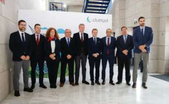 Foto de grupo de los participantes en el 15 aniversario de Cluergal / Cluergal