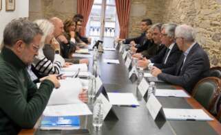 Imagen de la reunión entre diputados y senadores del PP con el presidente de la CEG, Juan Manuel Vieites / PP