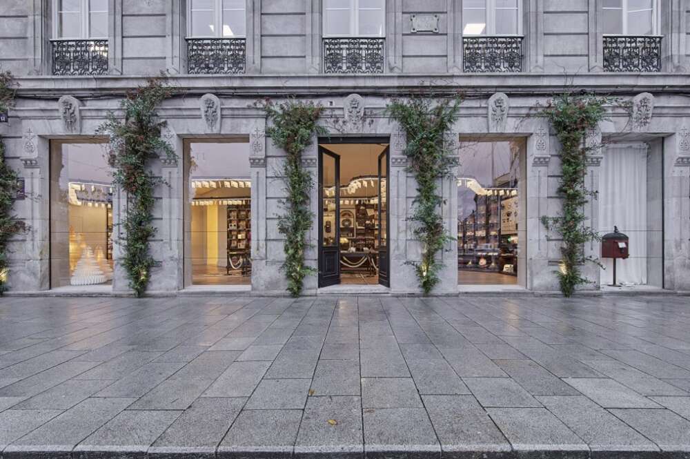 Tienda de Zara en A Coruña, con una decoración especial de Navidad a cargo de Zara Home