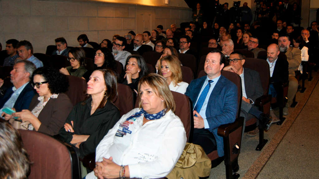 Asistentes al acto de presentación de resultados de la sexta edición del Atlas Gallego de la Empresa Comprometida, una iniciativa de ED Galicia
