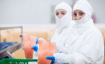 Imagen de archivo de dos trabajadoras de Unión Martín / Unión Martín