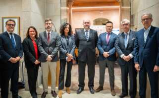 El presidente de la Confederación de Empresarios de Galicia, Juan Manuel Vieites, segundo por la derecha, en una jornada sobre capital humano celebrada por la Confederación de Empresarios de Ourense.