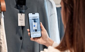 Nuevo sistema de etiquetado accesible de Inditex, presente en todas las tiendas del grupo