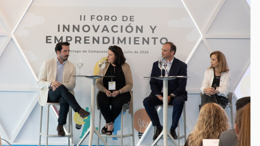 Imagen de los participantes en la II edición del Foro de Innovación y Emprendimiento de APD / APD