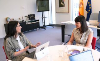 La secretaria de Estado de Digitalización e Inteligencia Artificial, María González Veracruz, y la rectora de la USC, Rosa Crujeiras, durante una reunión celebrada en Madrid