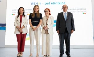 Acto de inauguración en Arbo (Pontevedra) de la nueva interconexión con Portugal, con la presencia de la vicepresidenta y ministra para la Transición Ecológica, Sara Aagesen y su homóloga en Portugal, Maria da Graça Carvalho, así como la presidenta de Redeia, matriz de Red Eléctrica, Beatriz Corredor, y Rodrigo Costa, presidente de REN.