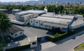 La nueva planta de Nauterra en Itajaí en una imagen que figura en la página web de su anterior propietario / Grupo Patense