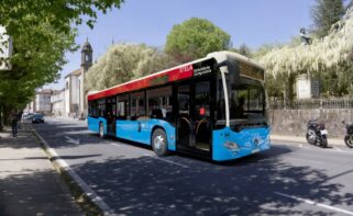 Imagen del nuevo aspecto de los autobuses de Santiago, cuya red arrancará previsiblemente en otoño de 2026 y estará operada por Monbus / Concello de Santiago