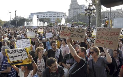 La movilización de los "indignados" provocó un terremoto en la política española