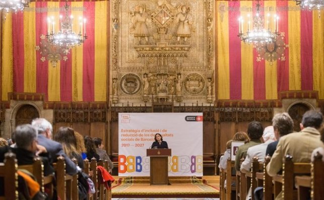 Ada Colau durante la presentacion del plan de Estrategia de Inclusión y reducción de las Desigualdades / EFE