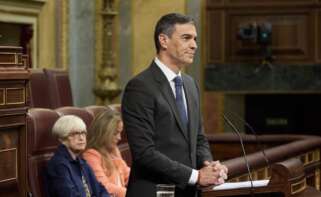 (Foto de ARCHIVO) El presidente del Gobierno, Pedro Sánchez, interviene durante una sesión de control al Gobierno, en el Congreso de los Diputados, a 9 de octubre de 2024, en Madrid (España). Durante la sesión de control, el presidente del Gobierno ha hablado sobre la política migratoria del Ejecutivo y además, algunos grupos parlamentarios como el Partido Popular le han pedido que retire la ley sobre intercambio europeo de antecedentes penales que influye en la condena de los presos de ETA. Jesús Hellín / Europa Press 09/10/2024