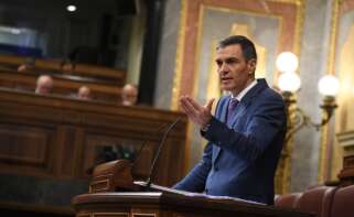 (Foto de ARCHIVO) El presidente del Gobierno, Pedro Sánchez, interviene durante una sesión plenaria, en el Congreso de los Diputados, a 7 de mayo de 2025, en Madrid (España). El presidente del Gobierno comparece en el Congreso para dar explicaciones sobre el aumento del gasto en Defensa y del apagón masivo de la semana pasada. Además, está previsto que anuncie medidas destinadas al refuerzo del sistema eléctrico. Fernando Sánchez / Europa Press 07/5/2025