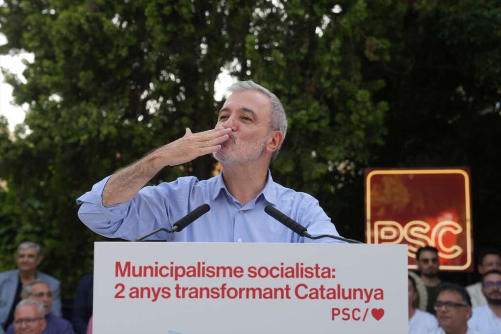 (Foto de ARCHIVO) El alcalde de Barcelona, Jaume Collboni, interviene durante un acto del PSC por los dos años de mandato municipal, a 13 de junio de 2025, en Barcelona, Catalunya (España). David Zorrakino / Europa Press 13 JUNIO 2025;PSC;ILLA;ECUADOR DE MANDATO;MUNICIPIOS;CATALUÑA; 13/6/2025