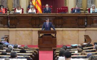 (Foto de ARCHIVO) El president de la Generalitat, Salvador Illa, durante una sesión plenaria, en el Parlament de Catalunya, a 22 de julio de 2025, en Barcelona, Catalunya (España). Illa comparece en el Parlament, en el último periodo de sesiones antes de las vacaciones, para ofrecer explicaciones sobre el caso Cerdán, y sus posibles repercusiones en Catalunya. David Zorrakino / Europa Press 22/7/2025