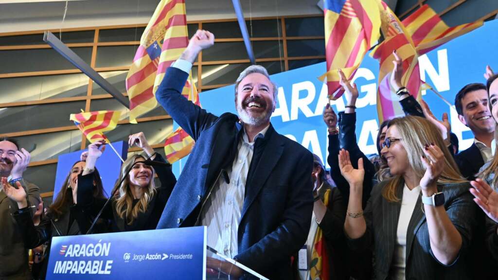 Jorge Azcón es el nuevo presidente autonómico de Aragón tras ganar las elecciones con el Partido Popular.