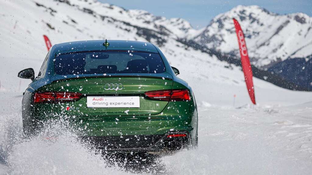 Curso de conducción en la nieve Audi Driving Experience Baqueira Beret Sierra Nevada
