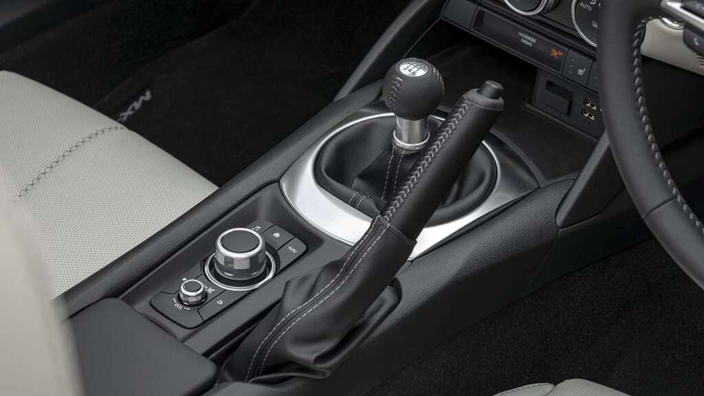 Mazda MX-5 gama 2023. Detalle