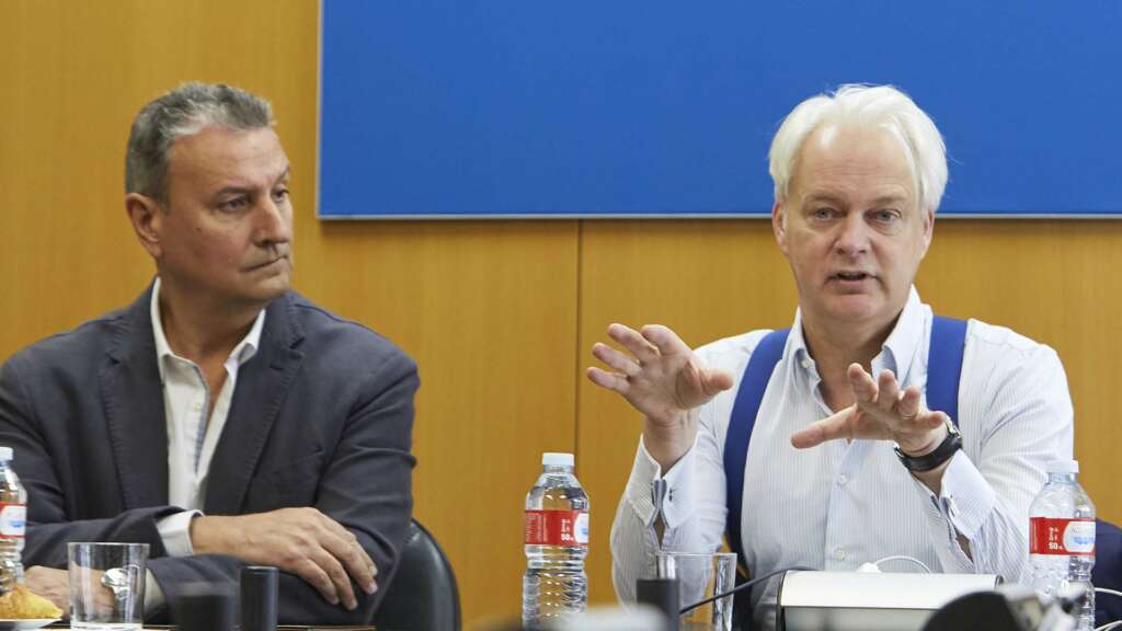 Jesús Alonso, presidente y CEO de Ford Iberia, junto a Hans Schep, director de Ford Pro Europa.