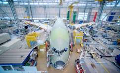 Ensamblado de un A380 en la planta de Francia. Foto: Airbus