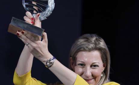 Eva García Sáenz de Urturi, Premio Planeta 2020. Foto Andreu Dalmau | EFE.