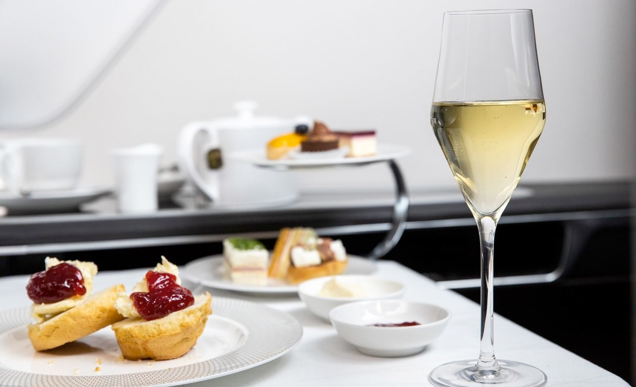 Vajilla de primera clase en British Airways. Foto British Airways