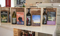 Maridaje de libros y vinos.