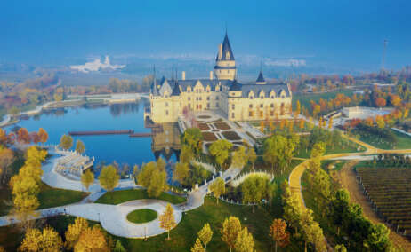Changyu International Wine City, el gigantesco parque tematico del vino chino