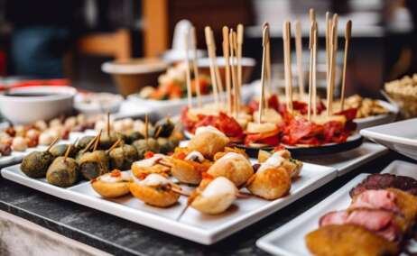Tapas y pintxos